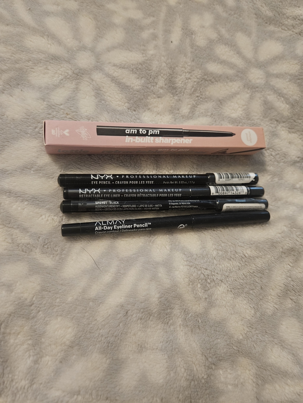 Black Eye Liner Pencils